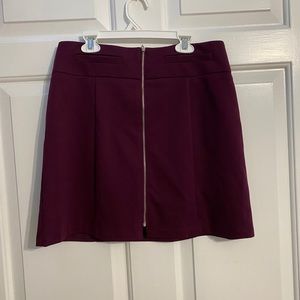 Medium Burgundy Zip-up skirt